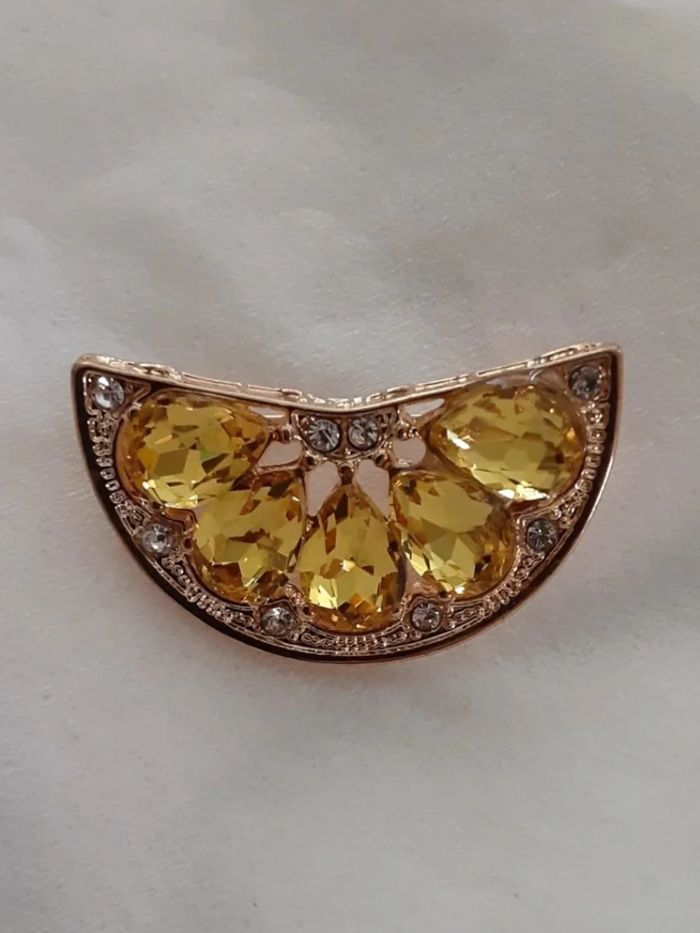 ❤️ Lemon Slice Gold Tone Yellow Statement Rhinestone Brooch Pin Jewelry